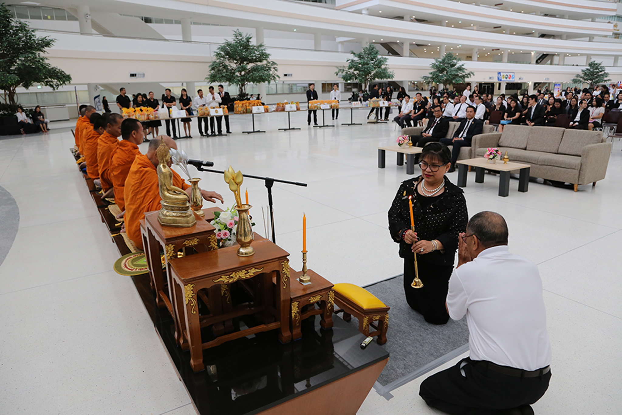 นางวรรณพร เทพหัสดิน ณ อยุธยา เลขาธิการคณะกรรมการดิจิทัลเพื่อเศรษฐกิจและสังคมแห่งชาติ (สดช.) เป็นประธานกิจรรมออมบุญ