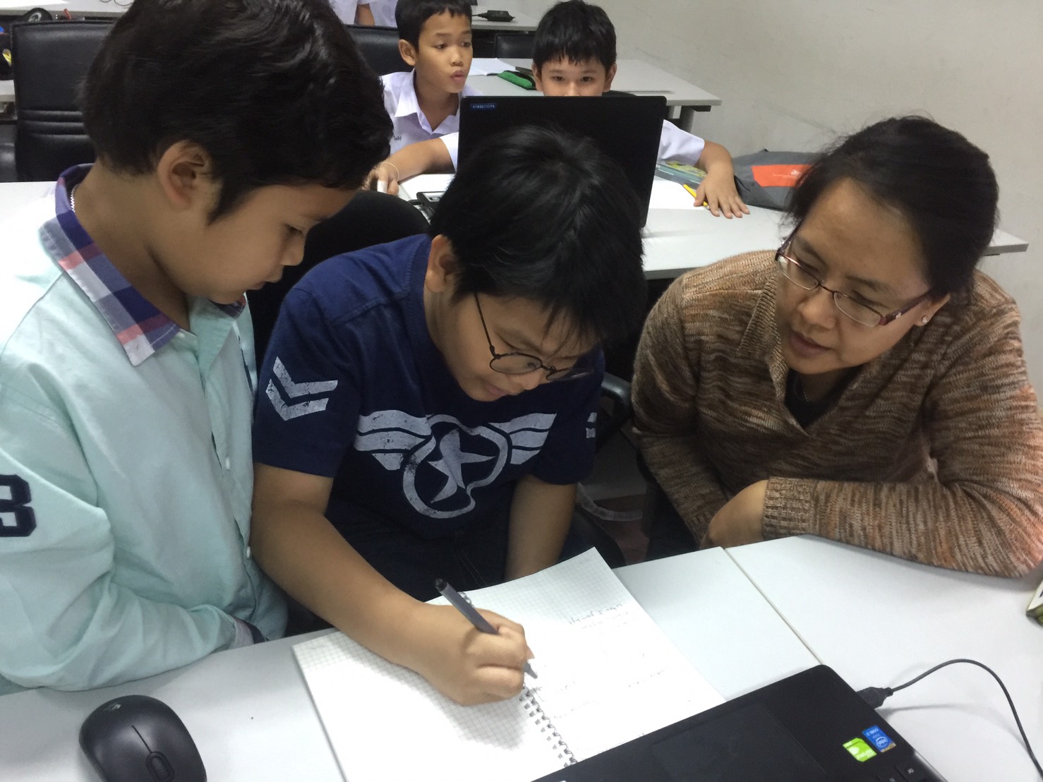 การแข่งขันเขียนโปรแกรม SCRATCH ระดับประถมศึกษาตอนปลาย เพื่อคัดเลือกผู้ชนะ เข้าร่วมโครงการ ASEAN Cyberkids Camp (ACC) 2017 ณ กรุงมะนิลา สาธารณรัฐฟิลิปปินส์