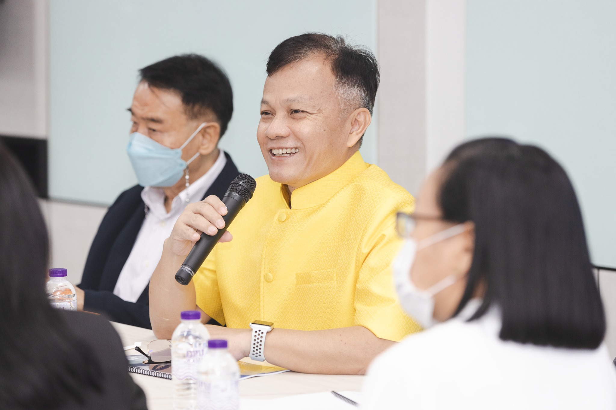 การติดตามและประเมินผล โครงการนำร่อง Smart Campus ด้วยเทคโนโลยี 5G ณมหาวิทยาลัยธุรกิจบัณฑิตย์ 