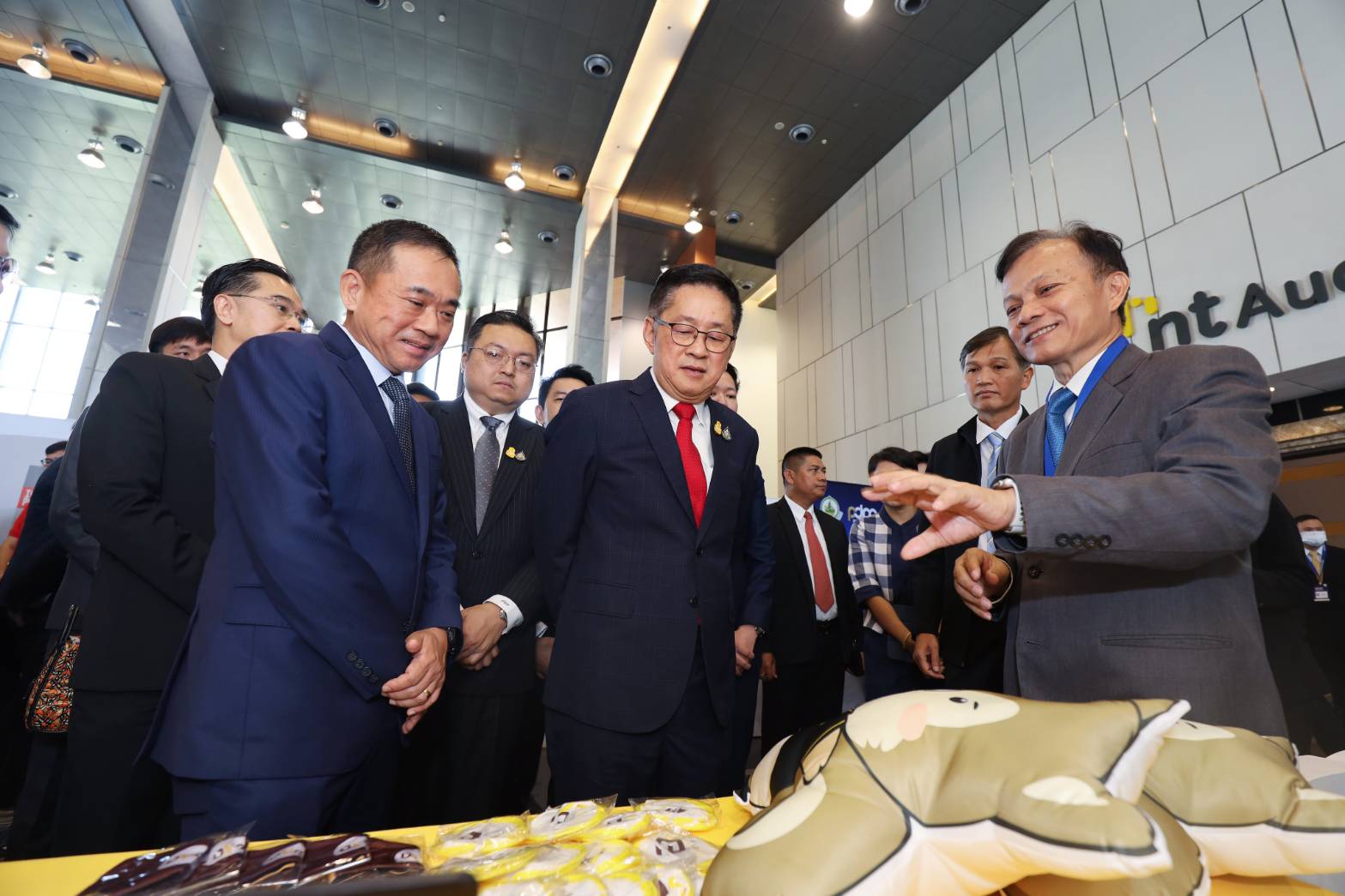 สดช. ร่วมจัดนิทรรศการในงานโครงการสัมมนาการขับเคลื่อนขีดความสามารถในการแข่งขันด้านดิจิทัลของประเทศไทย เนื่องในโอกาสวันสถาปนากระทรวงดิจิทัลเพื่อเศรษฐกิจและสังคม ประจำปี 2566