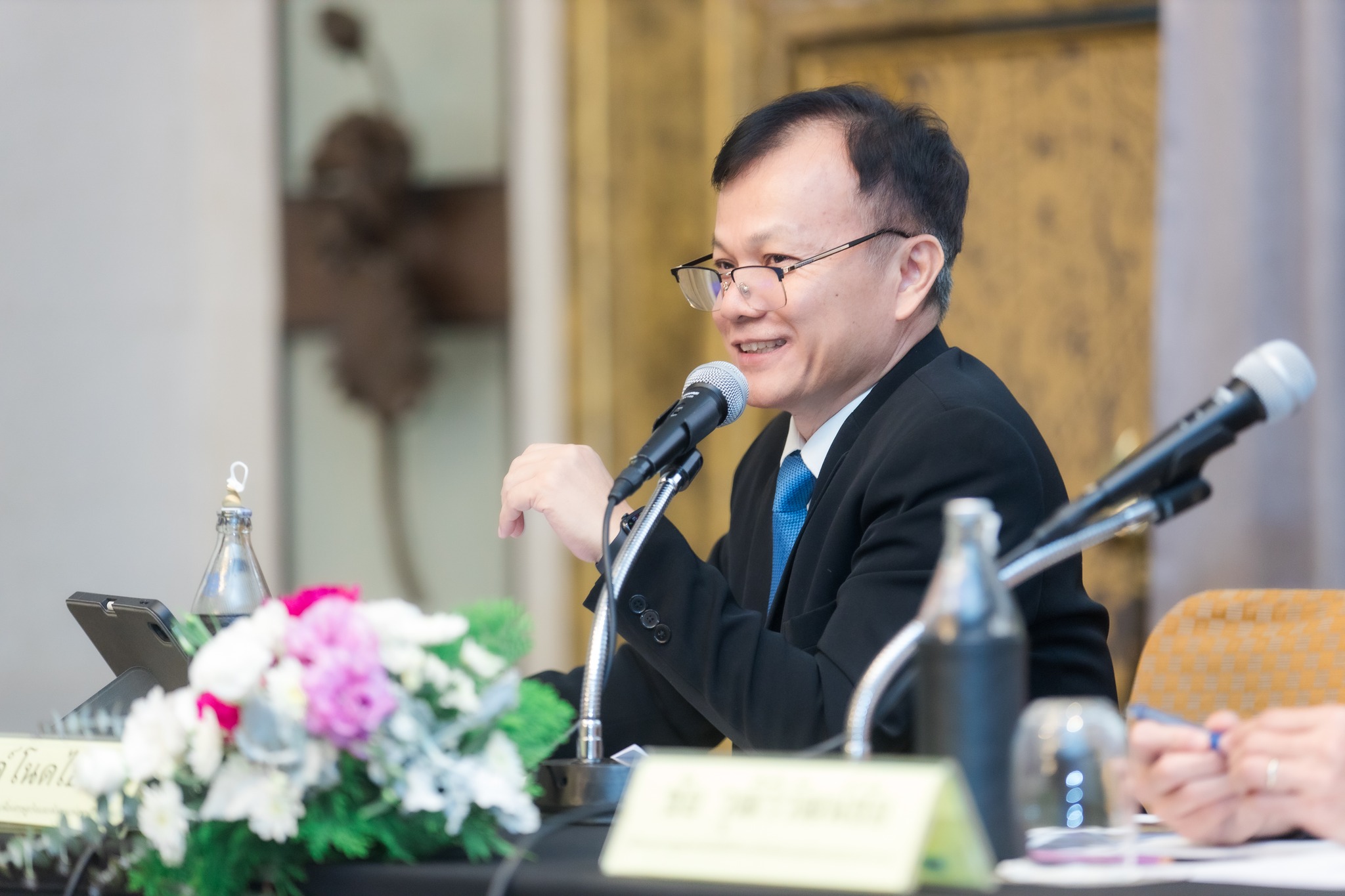 สดช. จับมือ สวทช. ผนึกกำลังระดมความคิดเห็นจากทุกภาคส่วน ขับเคลื่อนแผนปฏิบัติการด้าน AI ของไทย ส่งเสริมและพัฒนาเทคโนโลยี AI ครอบคลุม 10 กลุ่มเป้าหมายหลัก