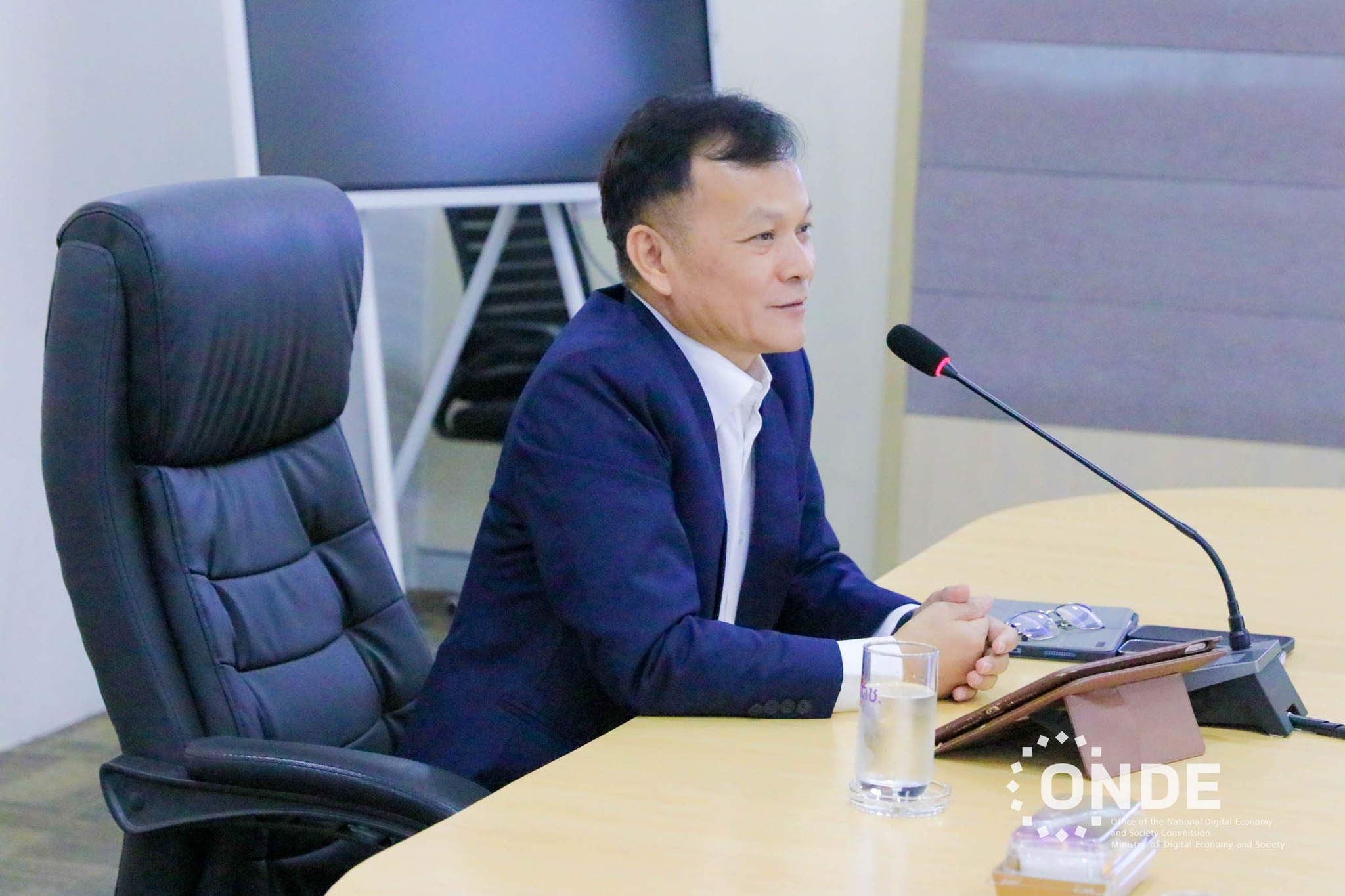 การประชุม อ.ก.พ. สำนักงานคณะกรรมการดิจิทัลเพื่อเศรษฐกิจและสังคมแห่งชาติ ครั้งที่ 1/2567