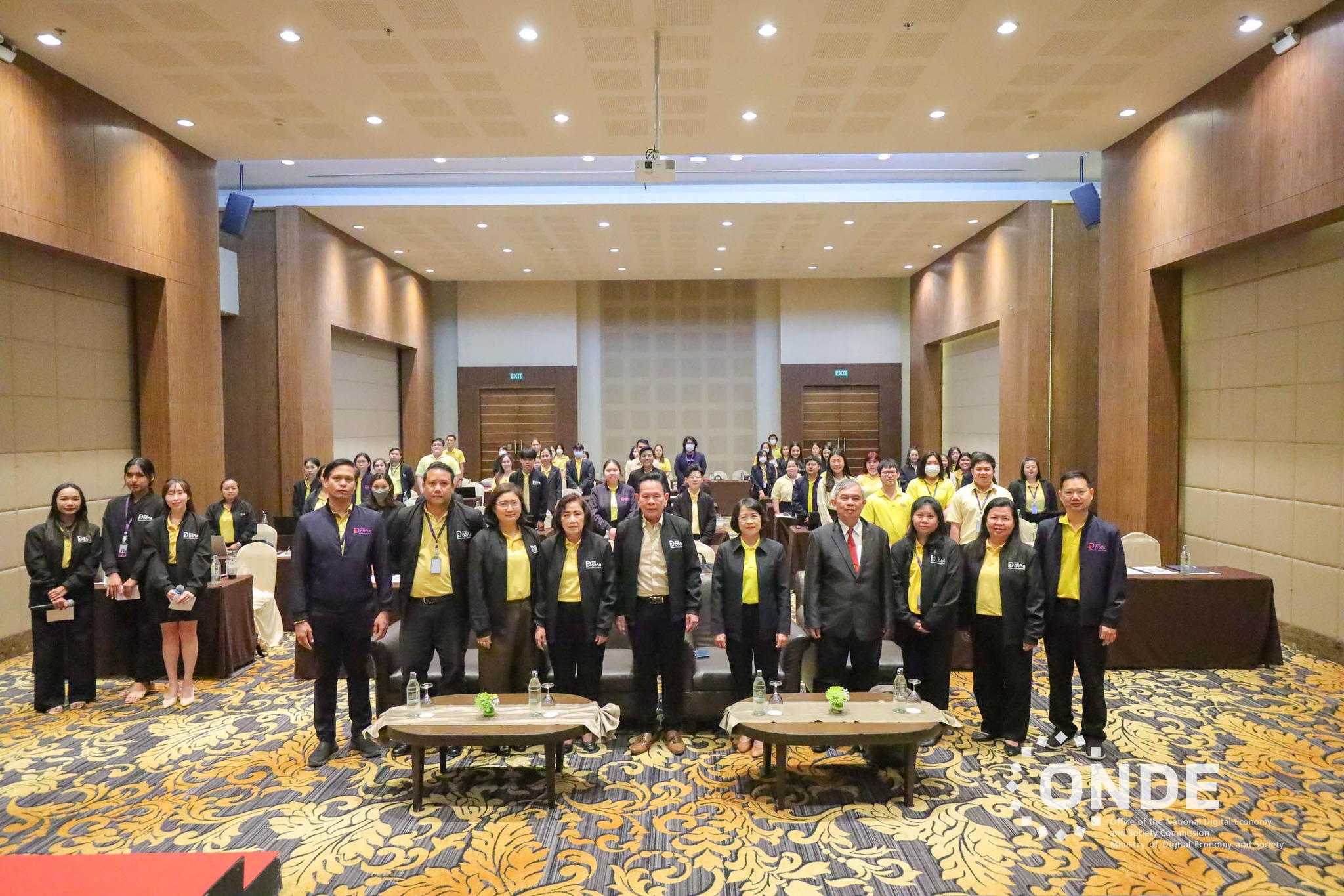 กองบริหารกองทุนดีอี จัดฝึกอบรมการเพิ่มประสิทธิภาพในการปฏิบัติงานด้านการจัดซื้อจัดจ้าง