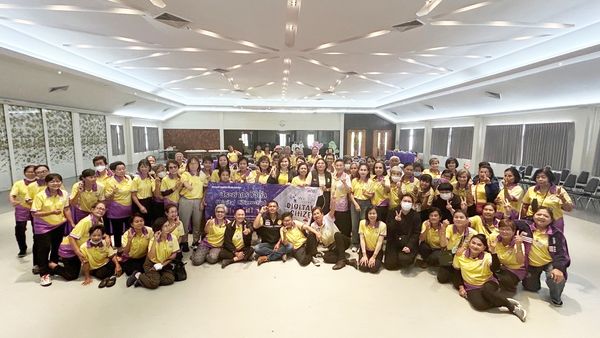 สดช. จัดฝึกอบรมกิจกรรมยกระดับสมรรถนะประชากร เพื่อให้พร้อมเข้าสู่การเป็นพลเมืองดิจิทัล และตรวจเยี่ยมศูนย์ดิจิทัลชุมชนและติดตามผลการดำเนินงานศูนย์ดิจิทัลชุมชนในพื้นที่จังหวัดเพชรบุรี