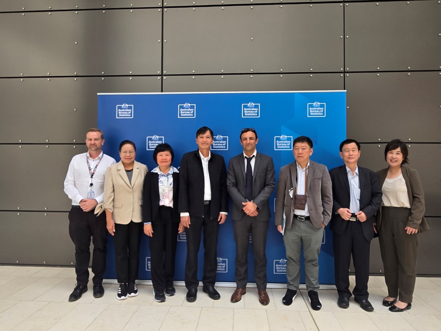 รองเลขาธิการ สดช. ร่วมหารือแนวทางการพัฒนาการวัดผลเศรษฐกิจดิจิทัลกับสำนักงานสถิติแห่งออสเตรเลีย