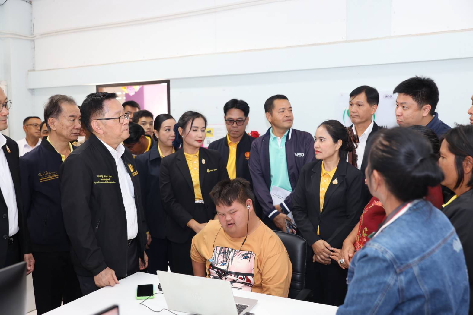 รองนายกฯ ประเสริฐ นำทีม BDE ลงพื้นที่โคราช ตรวจเยี่ยมและติดตามผลการดำเนินงานศูนย์ดิจิทัลชุมชน