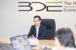 เวทางค์นั่งหัวโต๊ะ ประชุมผู้บริหาร BDE มอบนโยบายและติดตามผลการดำเนินงานโครงการที่สำคัญ