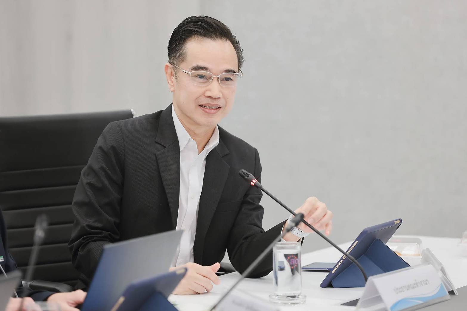 BDE จัดประชุมคณะทำงานขับเคลื่อนขีดความสามารถในการแข่งขันด้านดิจิทัลของประเทศไทย ปัจจัยด้านเทคโนโลยี