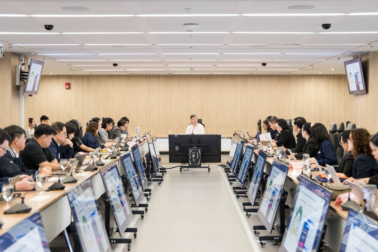 BDE ร่วมประชุมแผนงาน/โครงการ/งบประมาณ ประจำปีงบประมาณ พ.ศ. 2569 และคำของบประมาณรายจ่ายประจำปีงบประมาณ พ.ศ. 2570