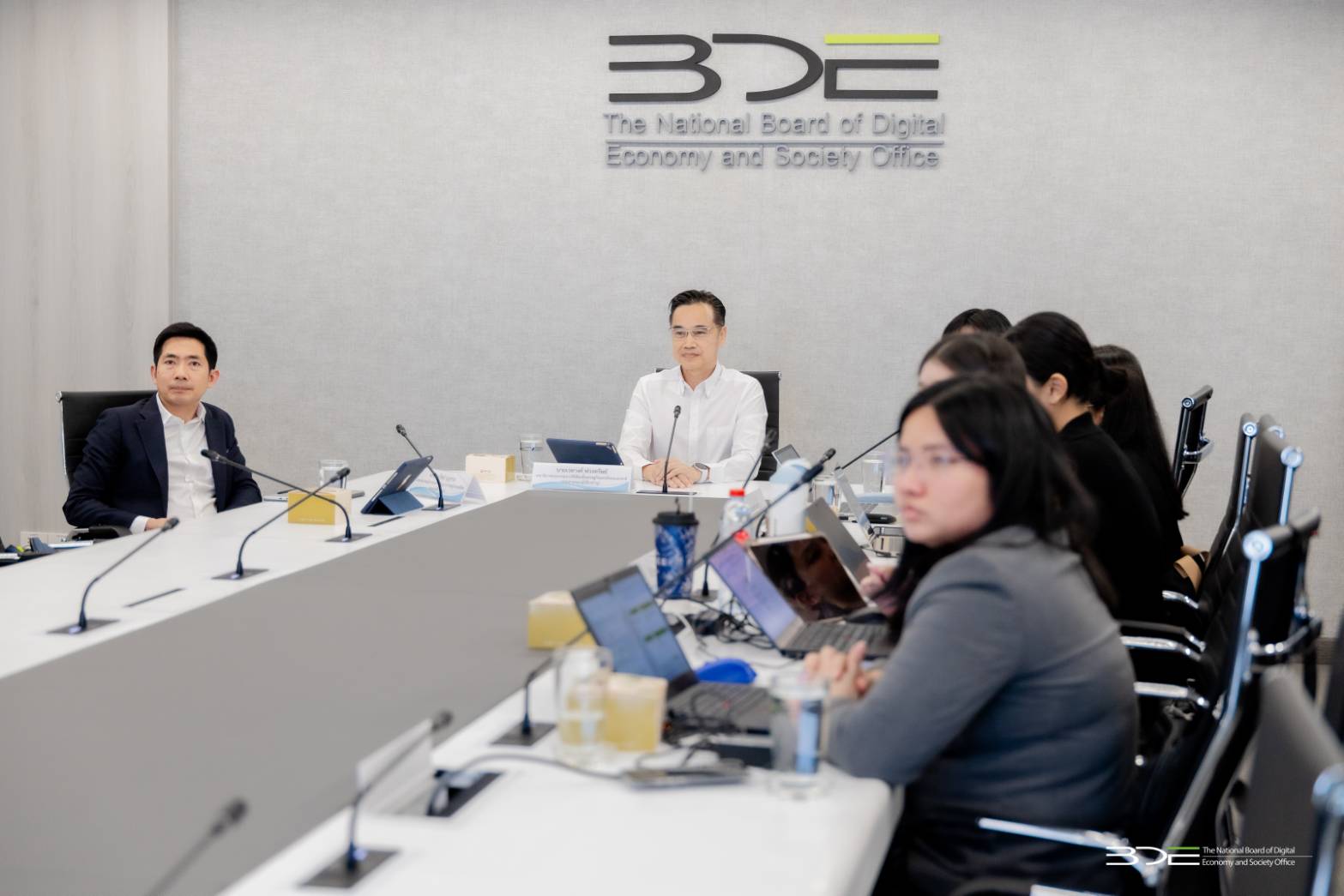 BDE จัดประชุมคณะผู้เชี่ยวชาญนโยบายและแผนระดับชาติว่าด้วยการพัฒนาดิจิทัลเพื่อเศรษฐกิจและสังคม (พ.ศ. 2561 - 2580)