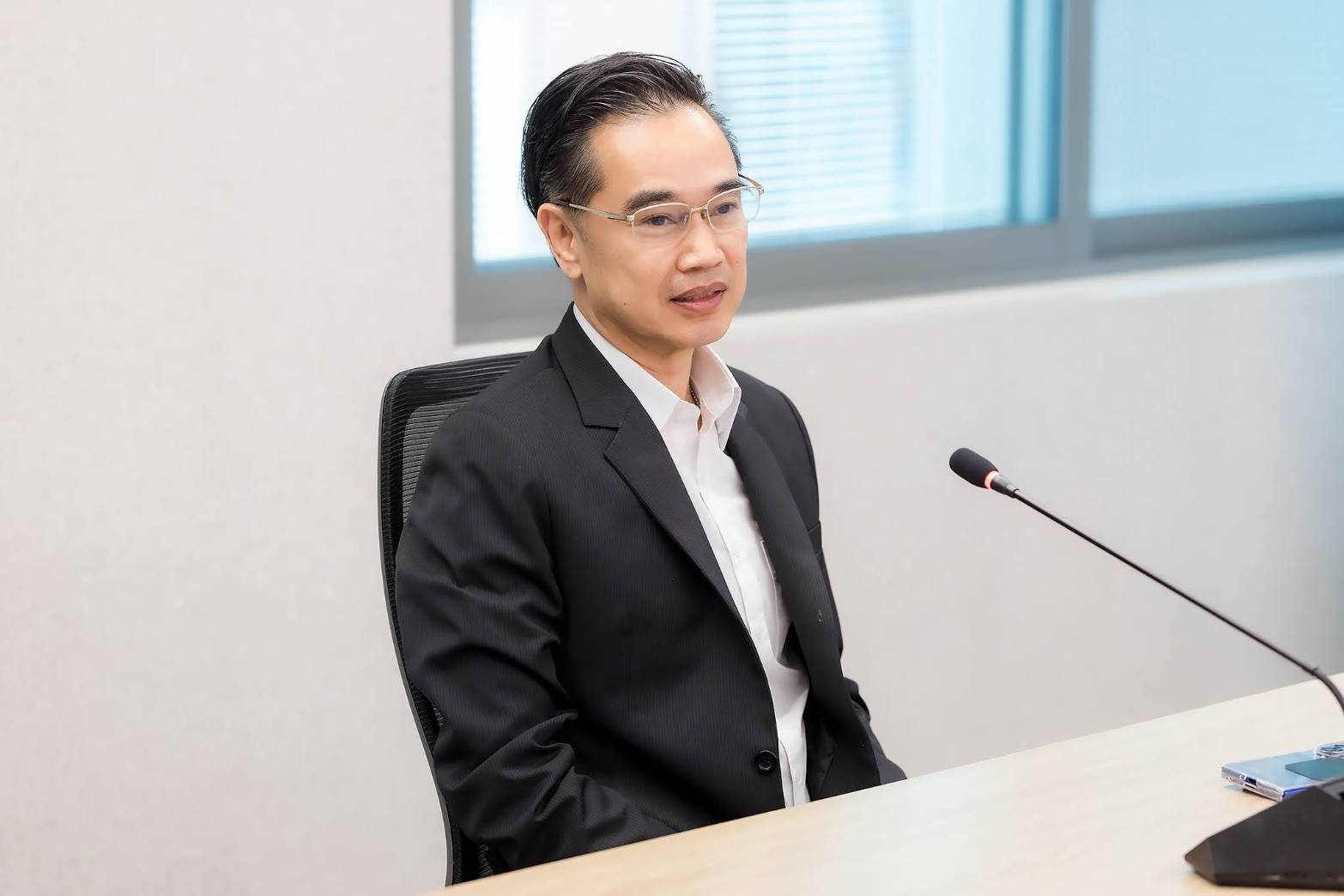 BDE จัดประชุมปิดตรวจการตรวจสอบและประเมินผลการใช้จ่ายเงินและทรัพย์สิน ประจำปี 2568 ของกองทุนพัฒนาดิจิทัลเพื่อเศรษฐกิจและสังคม