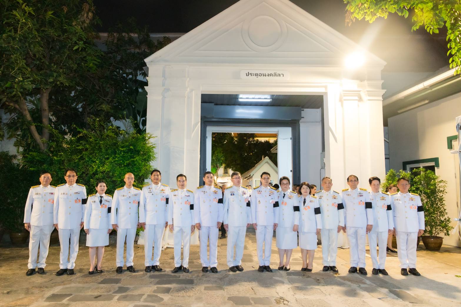 ดีอี ร่วมเป็นเจ้าภาพพระพิธีธรรมสวดพระอภิธรรมพระศพสมเด็จพระเจ้าลูกเธอ เจ้าฟ้าพัชรกิติยาภา นเรนทิราเทพยวดี กรมหลวงราชสาริณีสิริพัชร มหาวัชรราชธิดา