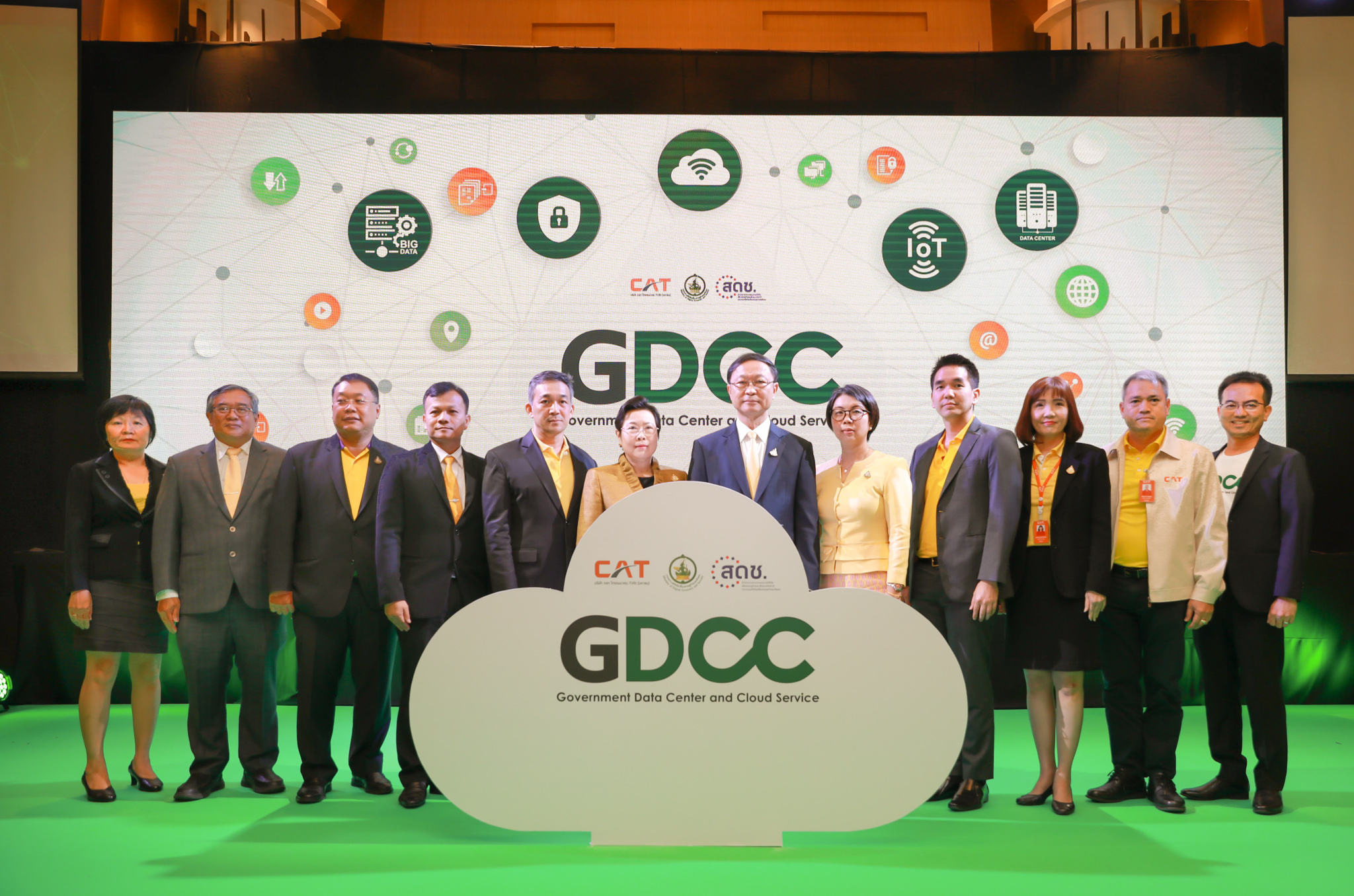 สดช. กระทรวงดีอี จับมือ CAT เปิดตัว โครงการคลาวด์กลางภาครัฐ วางโครงสร้างพื้นฐานเทคโนโลยีดิจิทัล พร้อมรองรับทุกหน่วยงานของภาครัฐให้เข้าถึง เทคโนโลยีได้เต็มประสิทธิภาพ